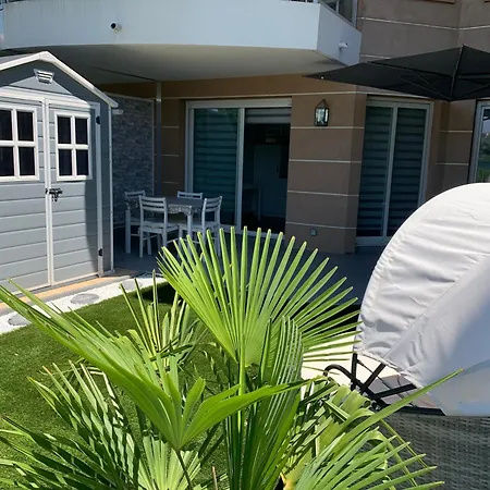 Climatise Rdj Dans Avec Piscine Apartment Antibes